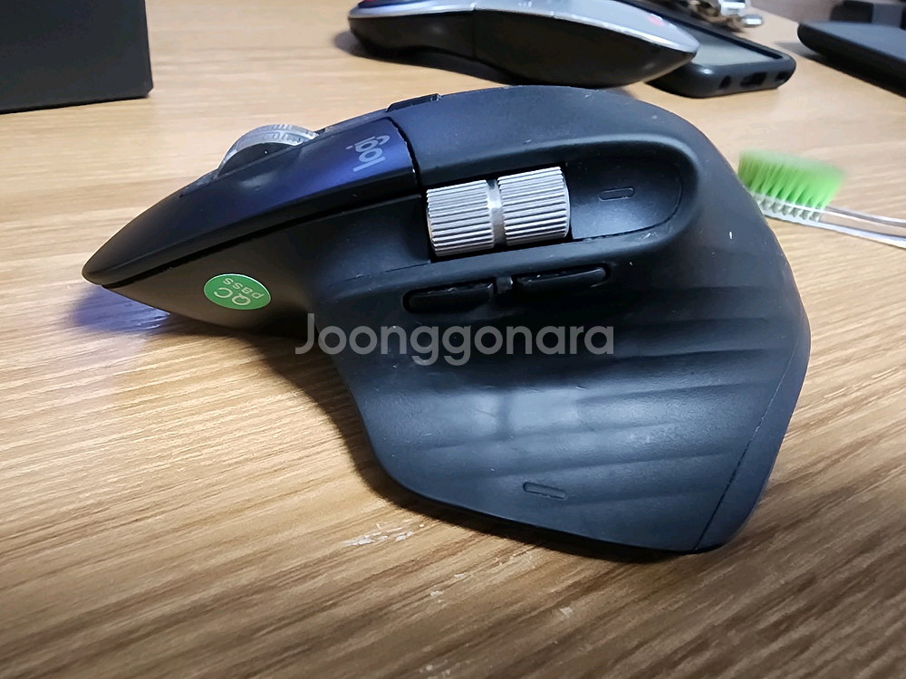 로지텍 MX Master 3 무선 마우스--2