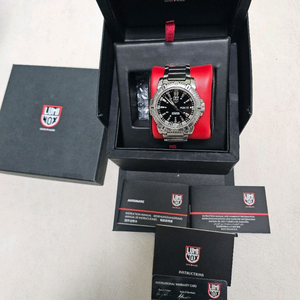 루미녹스 오토매틱