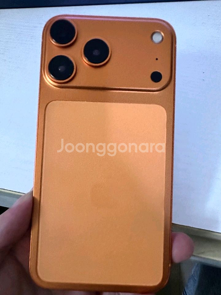 S급 아이폰XR 256GB [17프로 하우징 튜닝 개조]--1