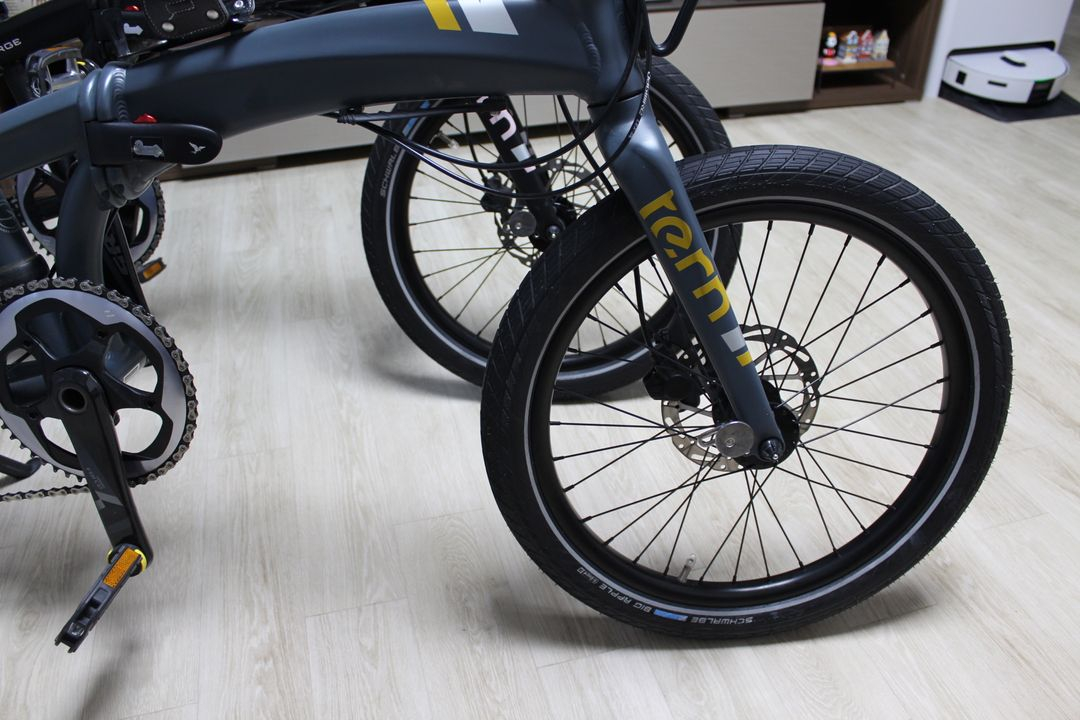 턴버지r10 1대 판매 합니다.(검정색)--4