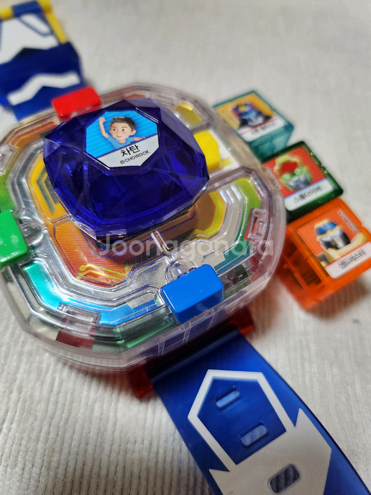헬로카봇 한정판 큐브시계 크리스탈--2