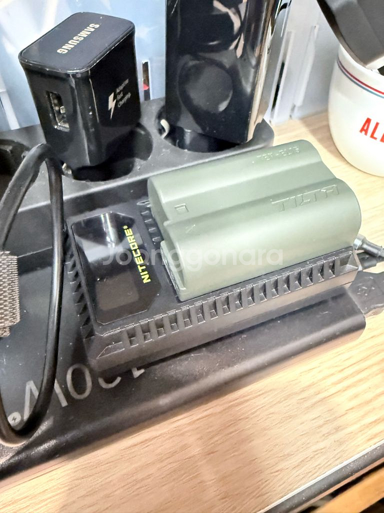 니콘 zr, 24-120mm f/4 S, 40mm f/2--2