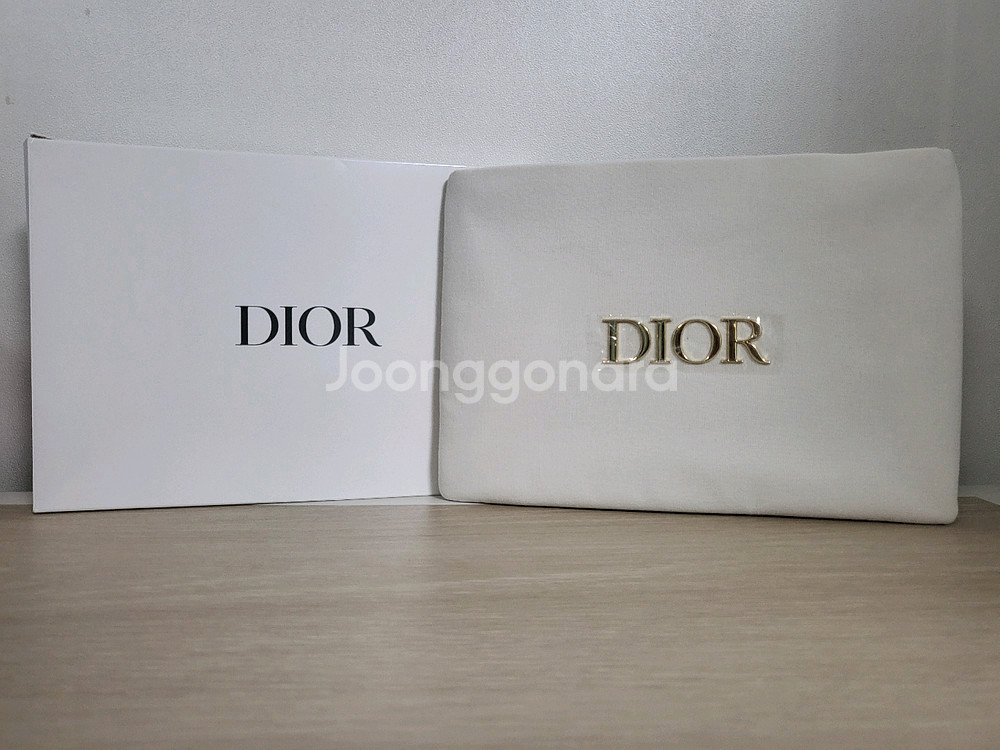 정품) 디올 파우치 (코스메틱)--0