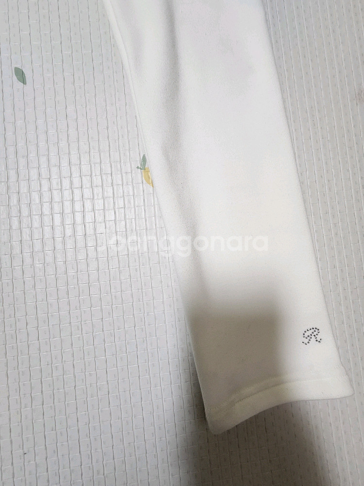 여아 레노마키즈 기모레깅스 160사이즈 화이트, 블랙 총 2벌--3