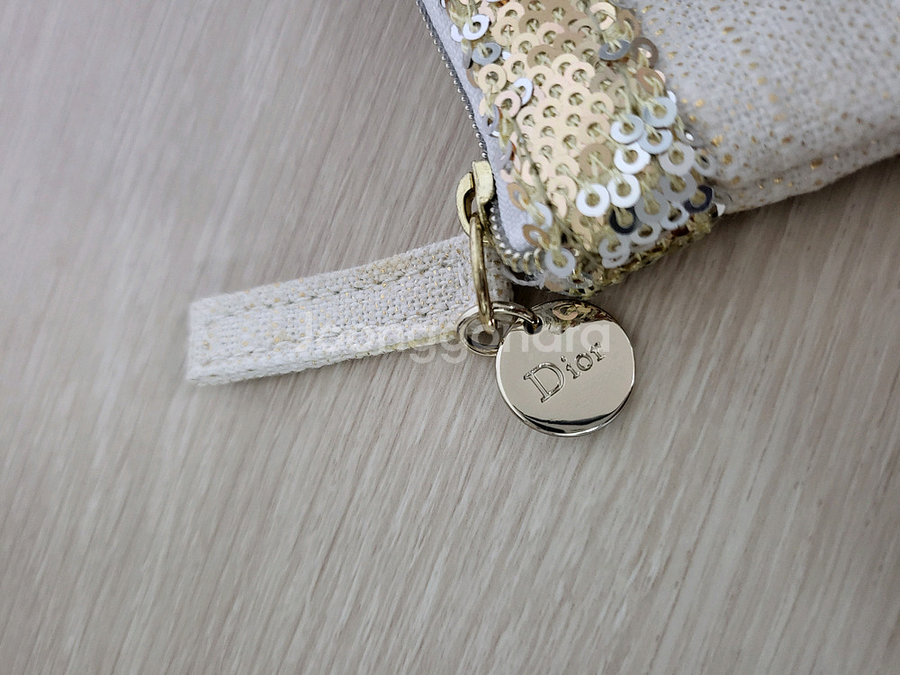 정품) 디올 스팽글 파우치 (코스메틱)--2