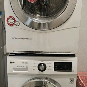 LG 트롬 세탁기(9kg) + 건조기(8kg) 세트 팔아요 ㅎㅎ