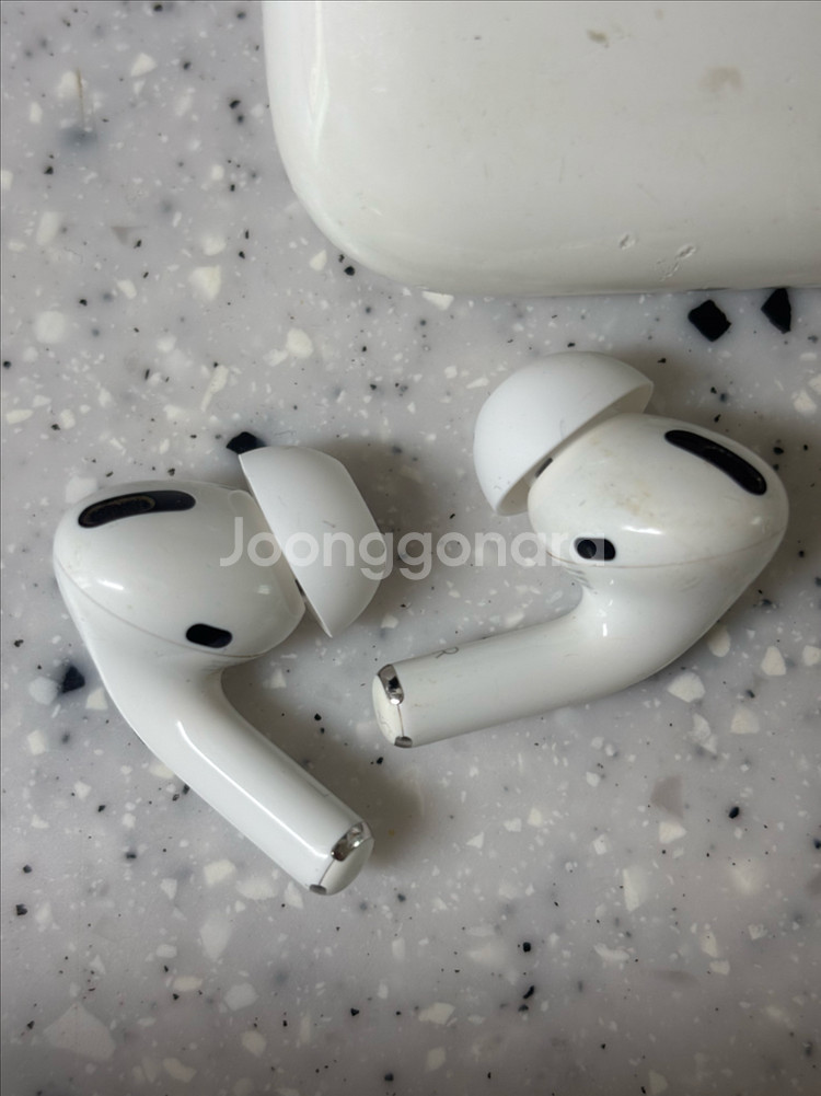 에어팟프로1 상태짱짱급 매우급처!!--2