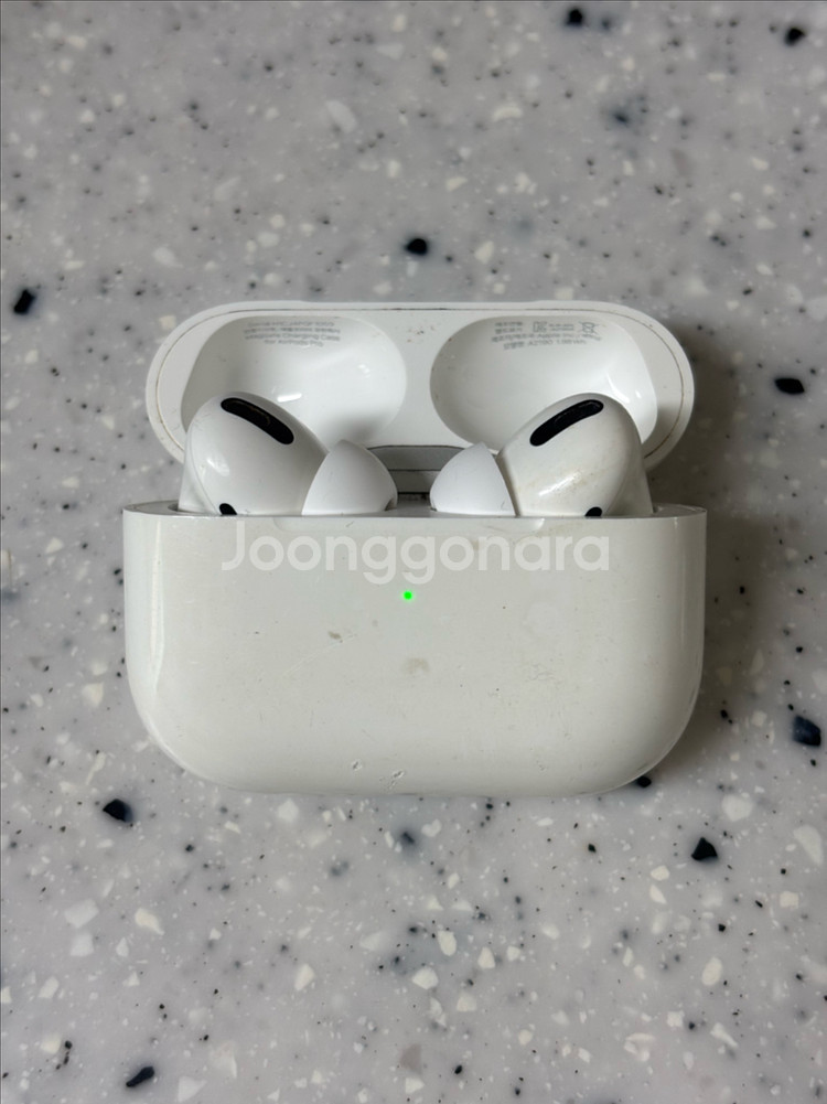 에어팟프로1 상태짱짱급 매우급처!!--1