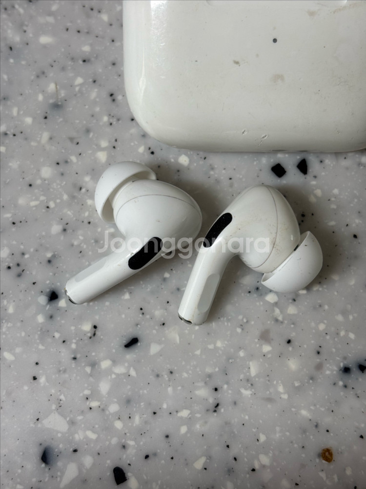 에어팟프로1 상태짱짱급 매우급처!!--3