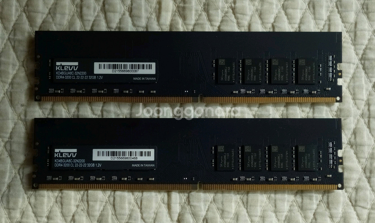 ESSENCORE DDR4-3200(32GB)--0