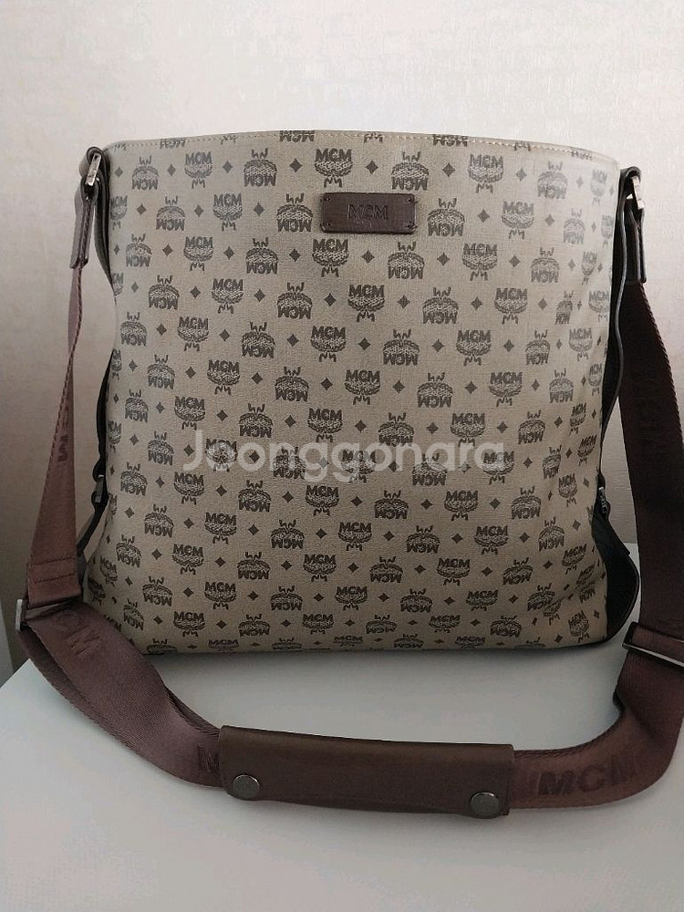 MCM 남성 크로스백--0