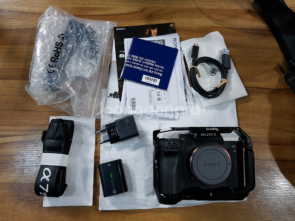 소니 A7m4 미러리스 카메라--2
