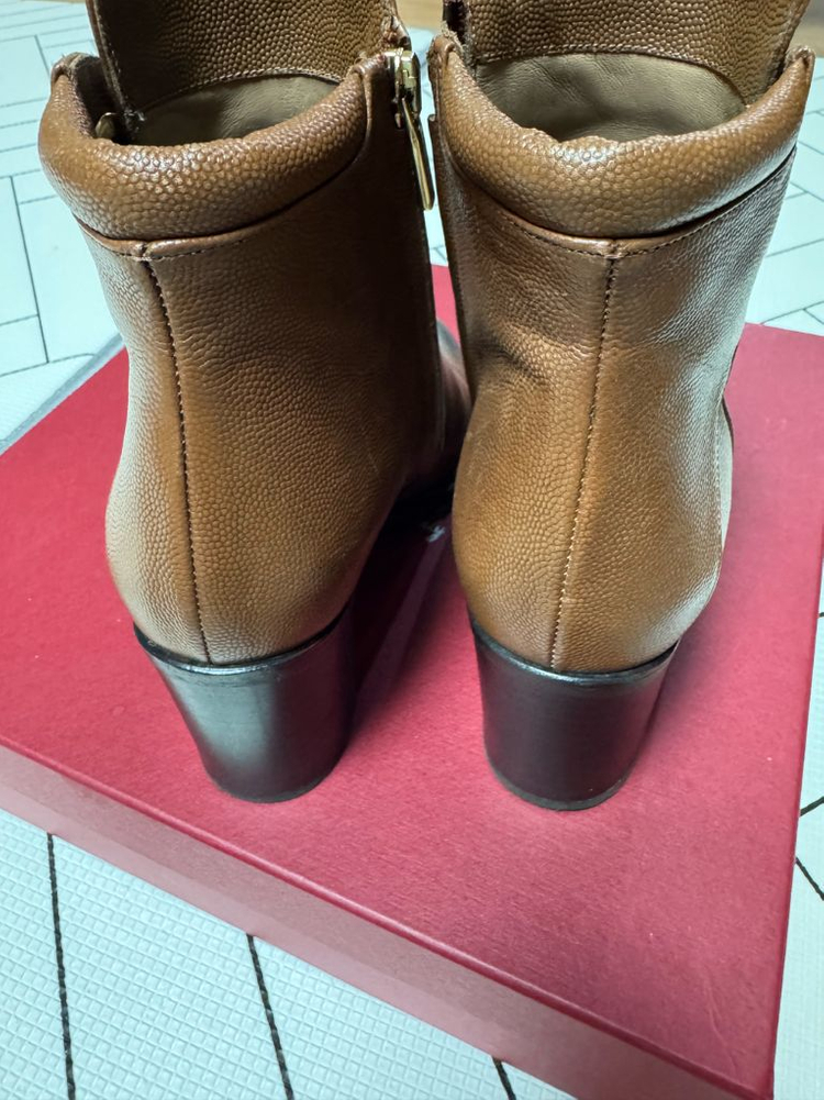 페라가모 앵클부츠--4