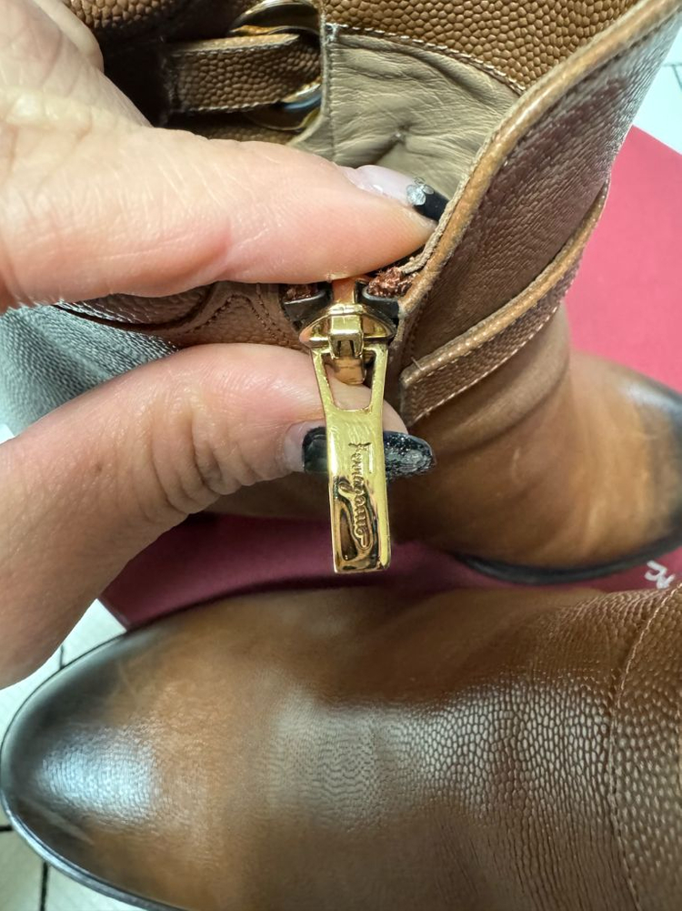 페라가모 앵클부츠--5