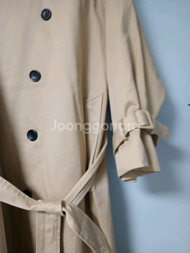 여성 55~66 봄 가을오버사이즈 트렌치 코트 ,체크 반코트,체크 리본 셔츠일괄 이만원--2