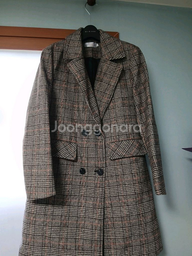 여성 55~66 봄 가을오버사이즈 트렌치 코트 ,체크 반코트,체크 리본 셔츠일괄 이만원--3