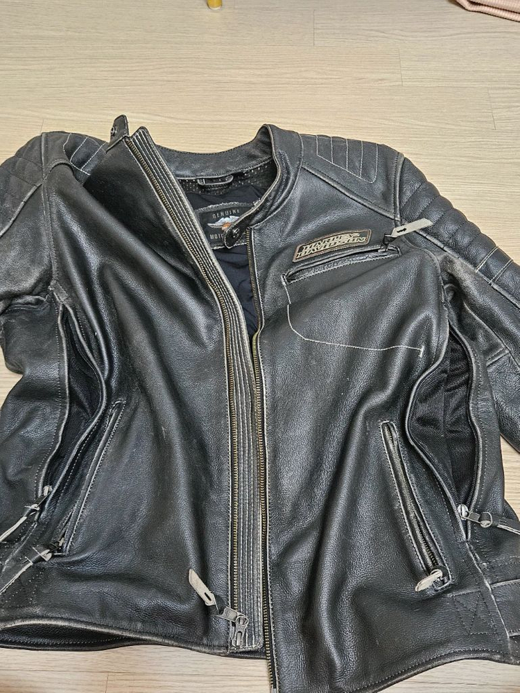 할리데이비슨스크리밍이글가죽자켓--4