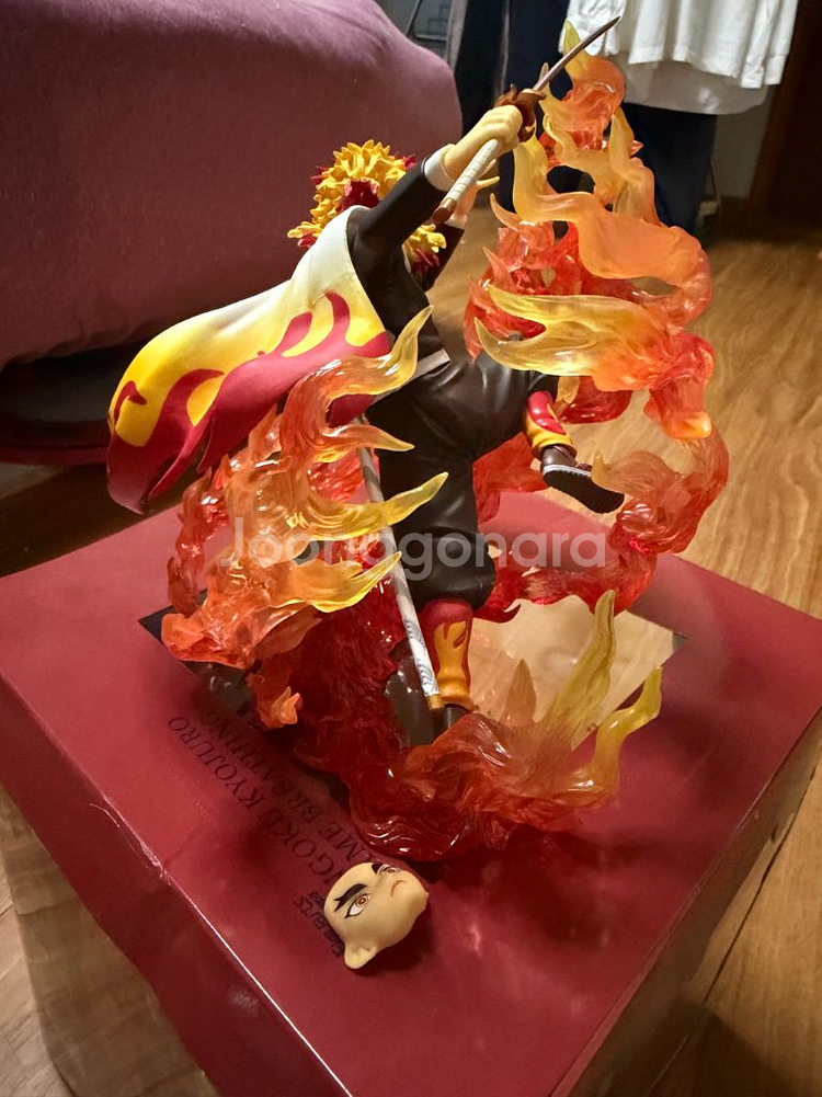 아츠제로 귀멸의 칼날 렌고쿠 쿄주로 피규어(개봉)--3