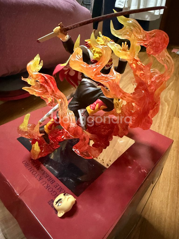 아츠제로 귀멸의 칼날 렌고쿠 쿄주로 피규어(개봉)--2