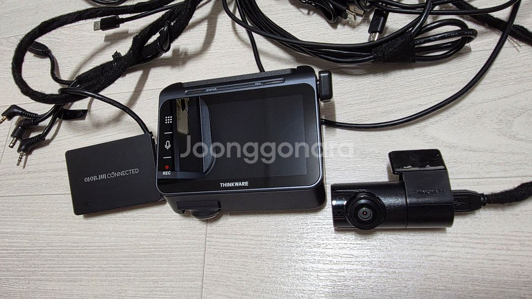 아이나비 QXD1 PLUS 블랙박스 + 아이나비 BAB-120Q 에디션 보조배터리 팝니다--1