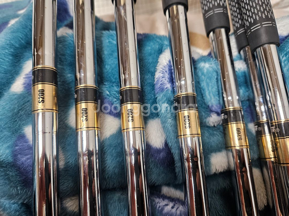 타이틀리스트 T100 2세대 4~P S200 아이언세트--3