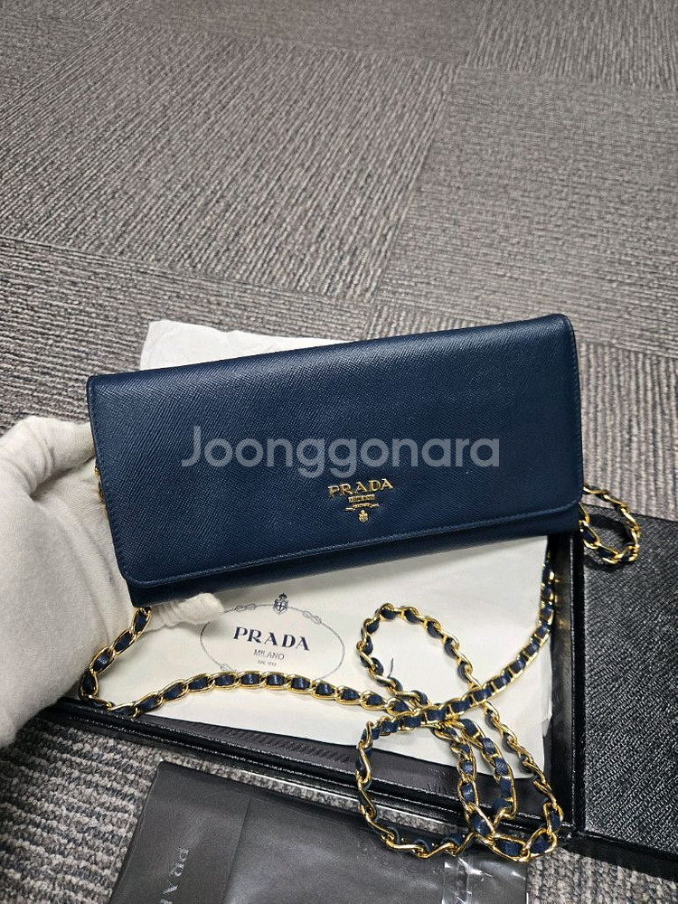 [특가][정품]프라다 사피아노woc 미니백--0