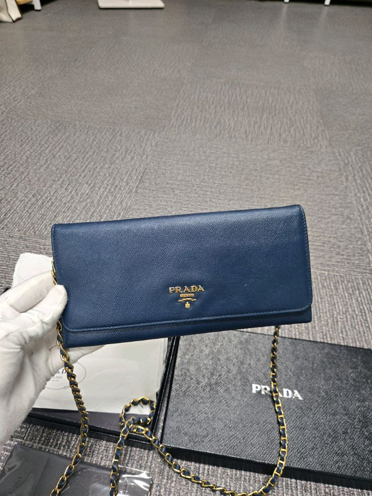 [특가][정품]프라다 사피아노woc 미니백--1