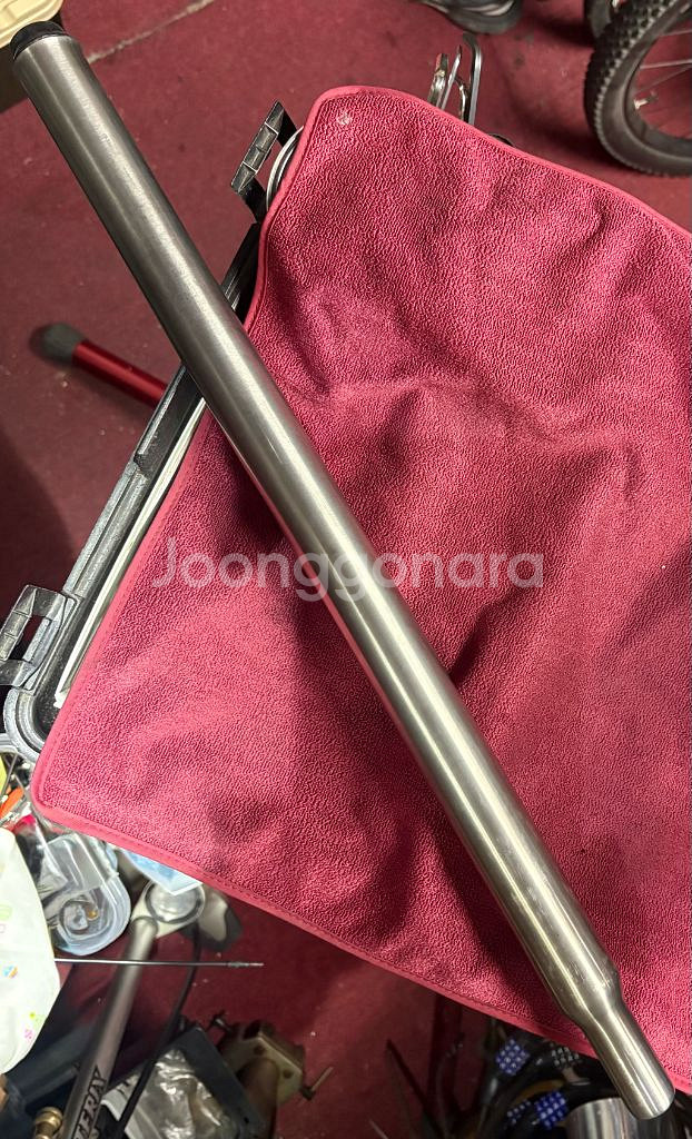 브롬톤 티탄 싯포스트--1