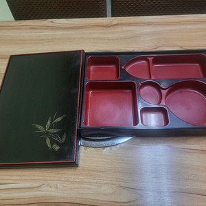 식당 찬합 도시락 세트당 1천원