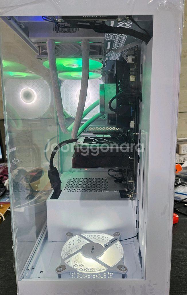 이그닉 데스크탑 RTX4070 SUPER i7-14세대--1