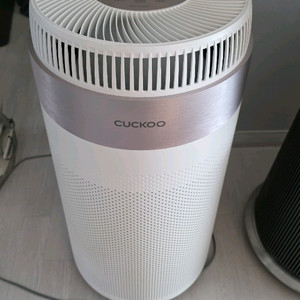 쿠쿠 w8200 공기청정기 팝니다