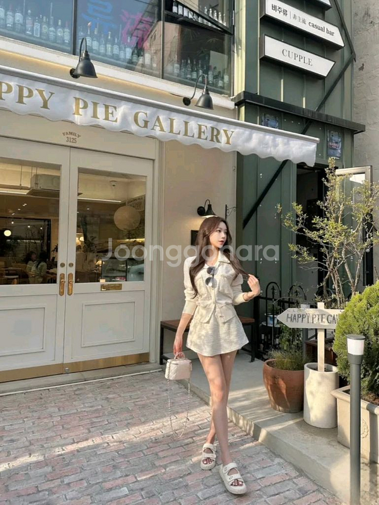 새상품 엘로니 펄 트위드 투피스 세트 수입의류 꾸안꾸룩--0