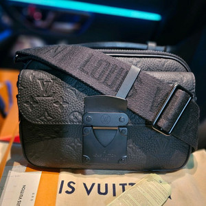루이비통 토리옹 s락 메신저백 크로스백