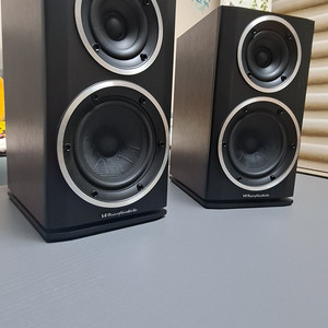 와피데일 다이야몬드 121 북셸프 스피커