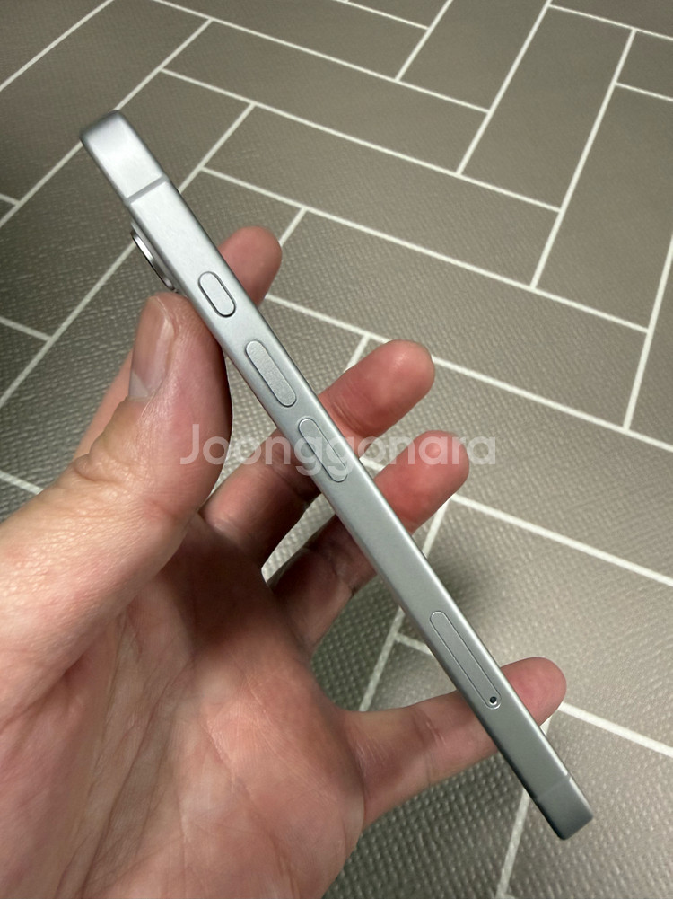 아이폰 16 128기가 화이트--5