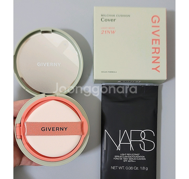 새것)지베르니 밀착커버쿠션 21호 (나스 세븐틴 쿠션)--0