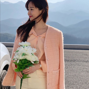 바이씨니 치크팝트위드 피치