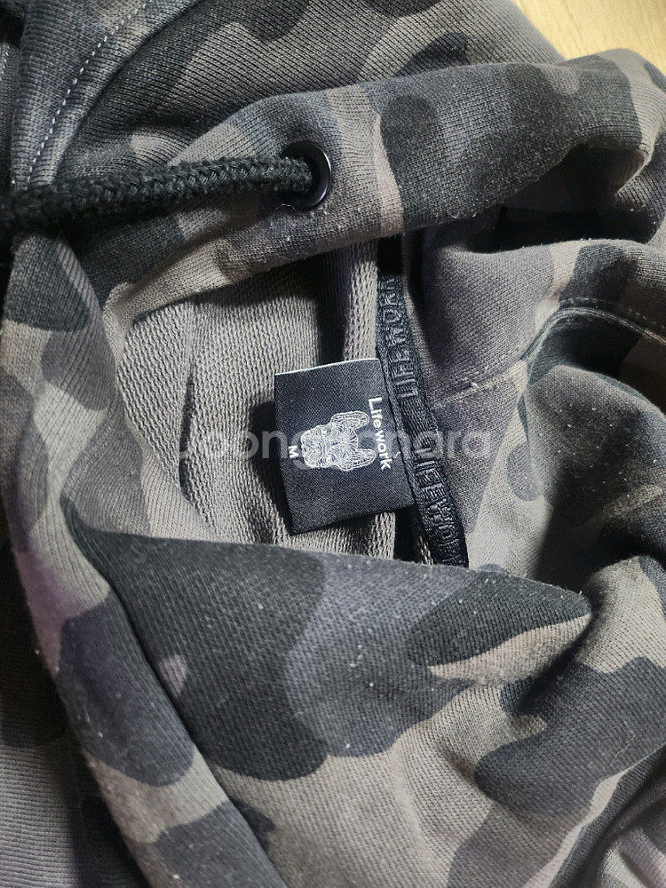 라이프워크 후드티--8