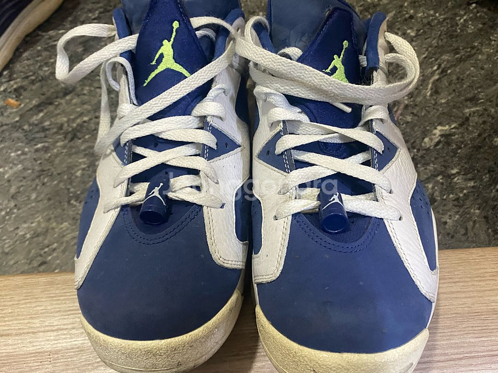 조던 농구화 255--0