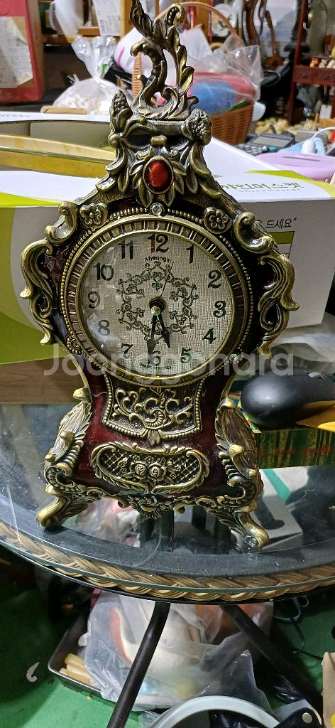 로코다 빈티지 스타일 베란다 시계저렴하게판매해요--0