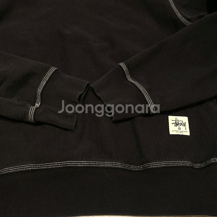 스투시 콘트라스트 스티치 맨투맨 L--3