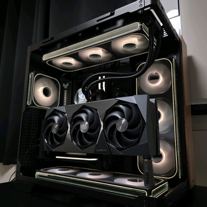 9800X3D RTX 5090 슈프림 완본체