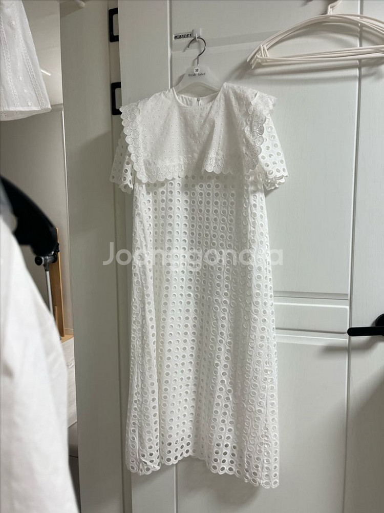 바이씨니 세일러펀칭 원피스--3