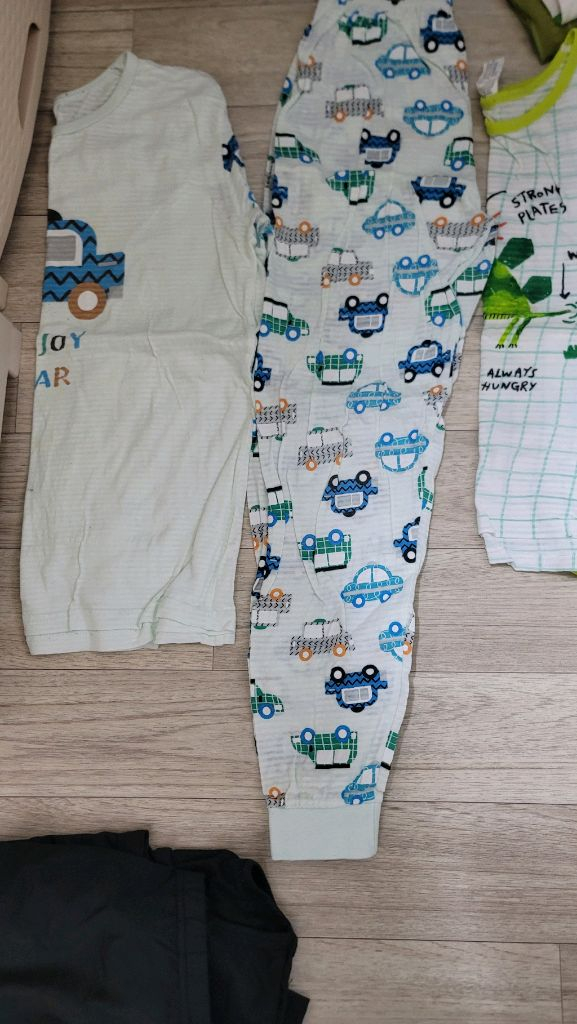 남아150~160 실내복 12벌--8