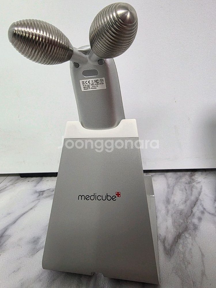 메디큐브 에이지알 더마 ems샷 ,울쎄라 딥샷--1