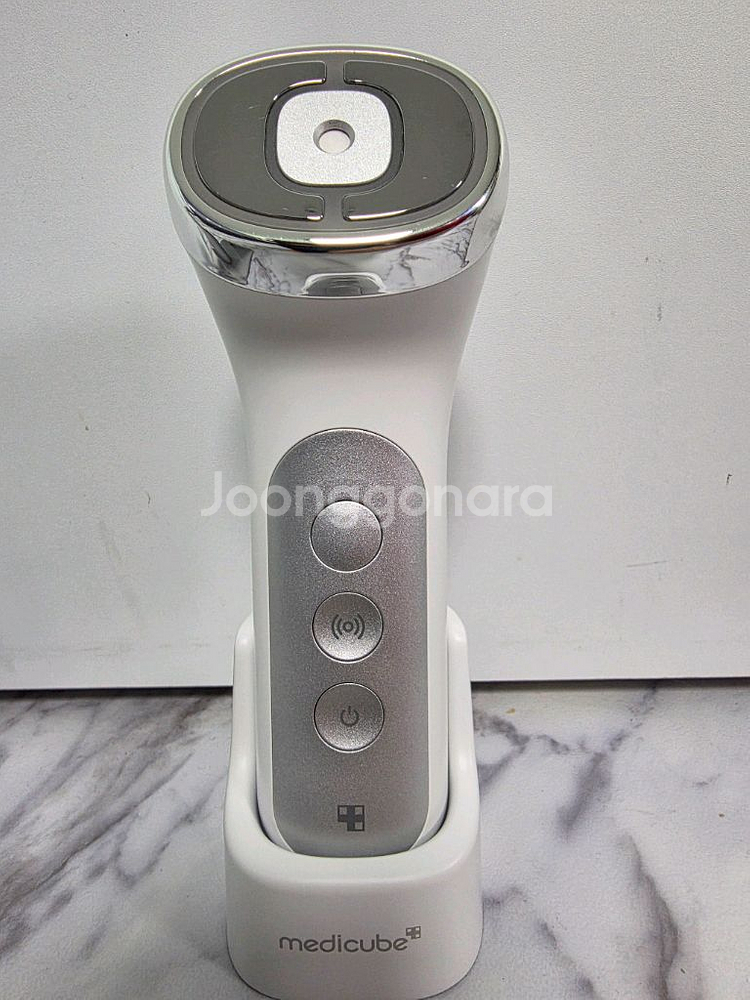 메디큐브 에이지알 더마 ems샷 ,울쎄라 딥샷--3