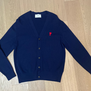 AMI 아미 스몰하트로고 울 가디건