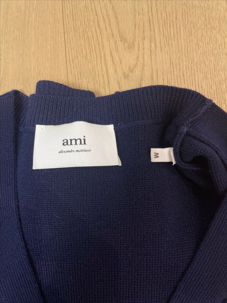 AMI 아미 스몰하트로고 울 가디건 이미지