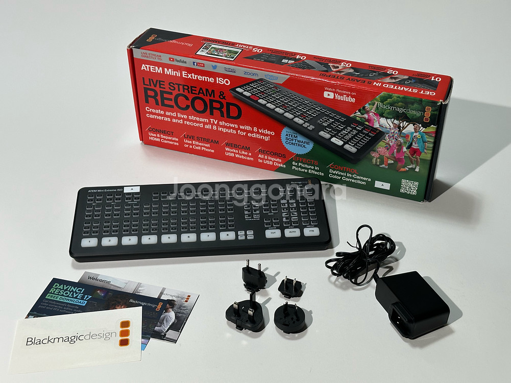 블랙매직디자인 ATEM Mini Extreme ISO--0