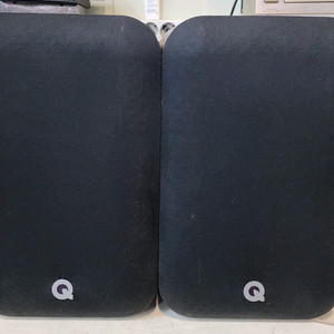 Q 어쿠스틱 북쉘프 m20 스피커